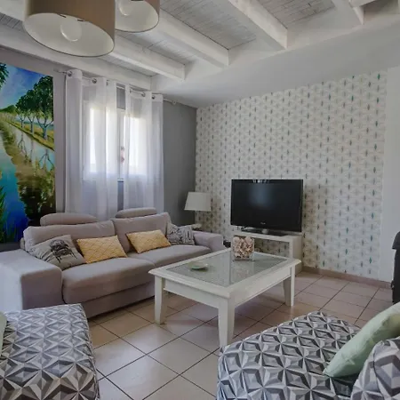 Villa Spacious With Private Pool *